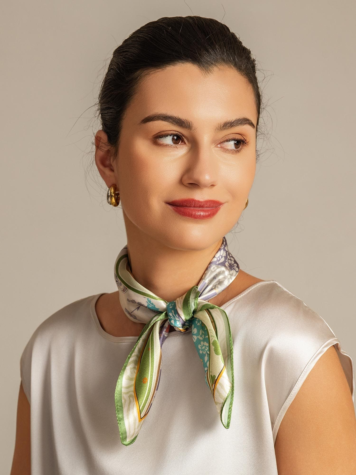 Pure Silk Pattern Stitching Square Scarf - Size 53x53cm